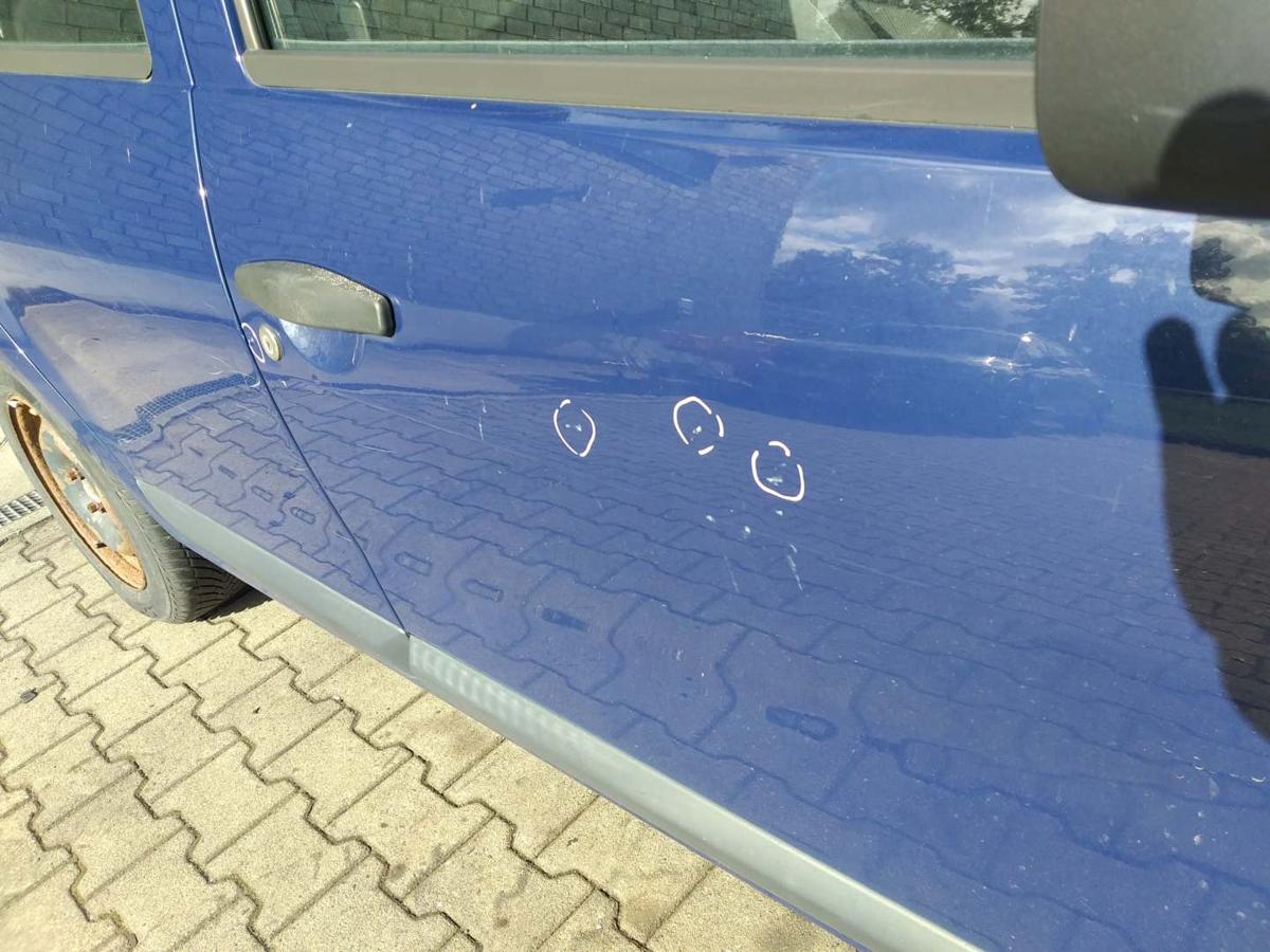 Dacia Sandero original Tür vorn rechts OV61H Blue Marine Bj.2009
